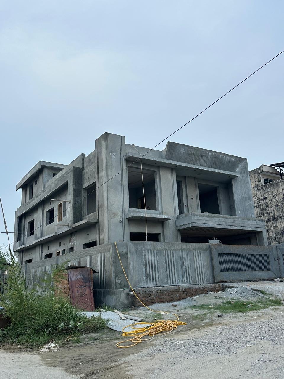 Completed house exterior, G-15/1 Islamabad, House 1206